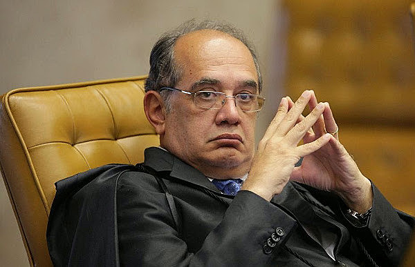 Gilmar Mendes rejeita ação de Eduardo Bolsonaro e mantém CPI das Fake News