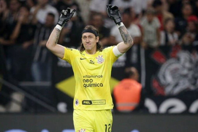 Ídolo do Corinthians, Cássio lança loja com produtos oficiais